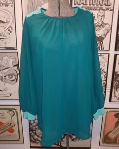 ⏬CLEARANCE ITEM: Two tone Oversized Sheer Blouse Mint GreenTop